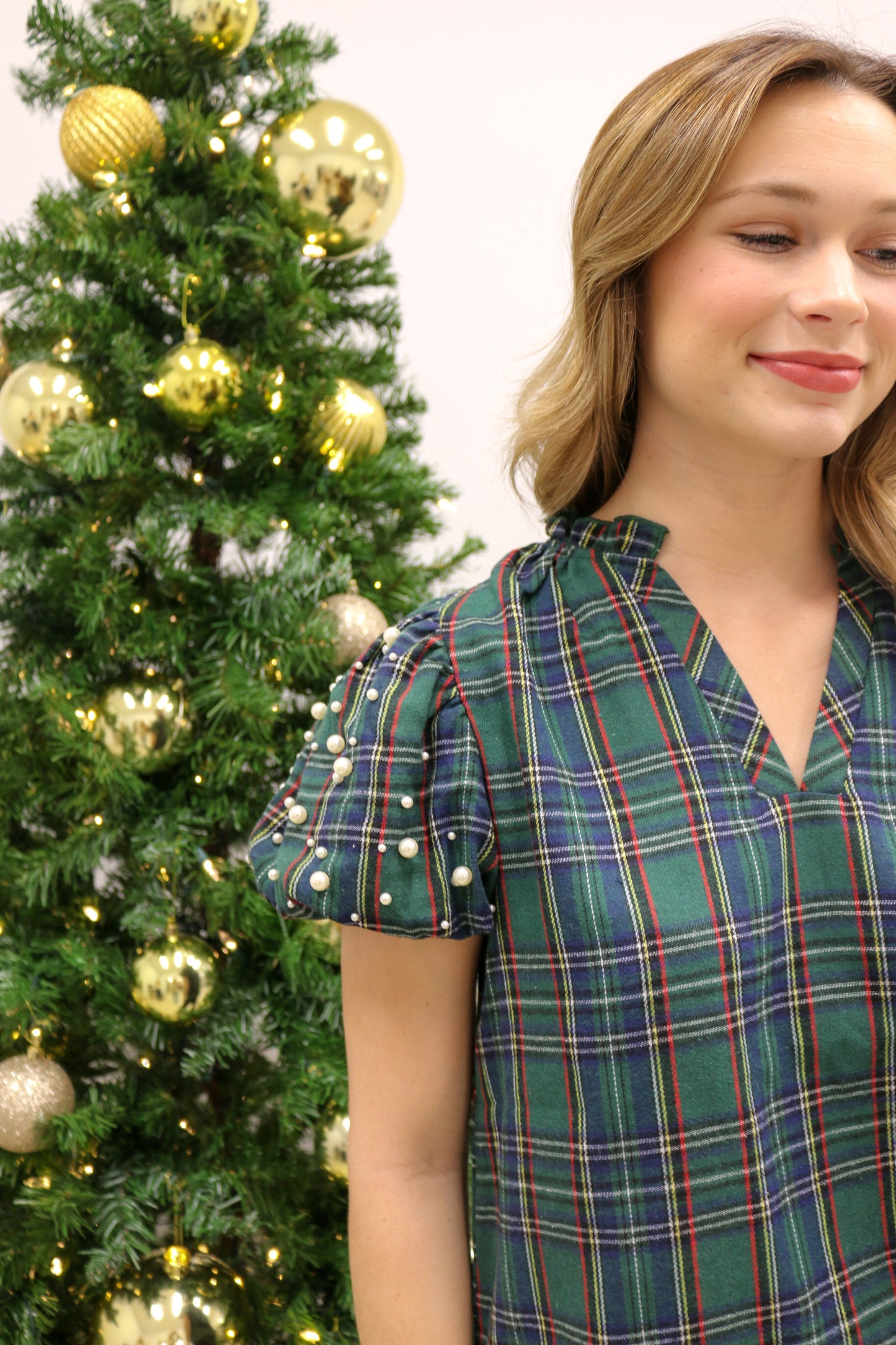 Holiday Plaid Pearl Stud Woven Short Sleeve Blouse - Green Multi