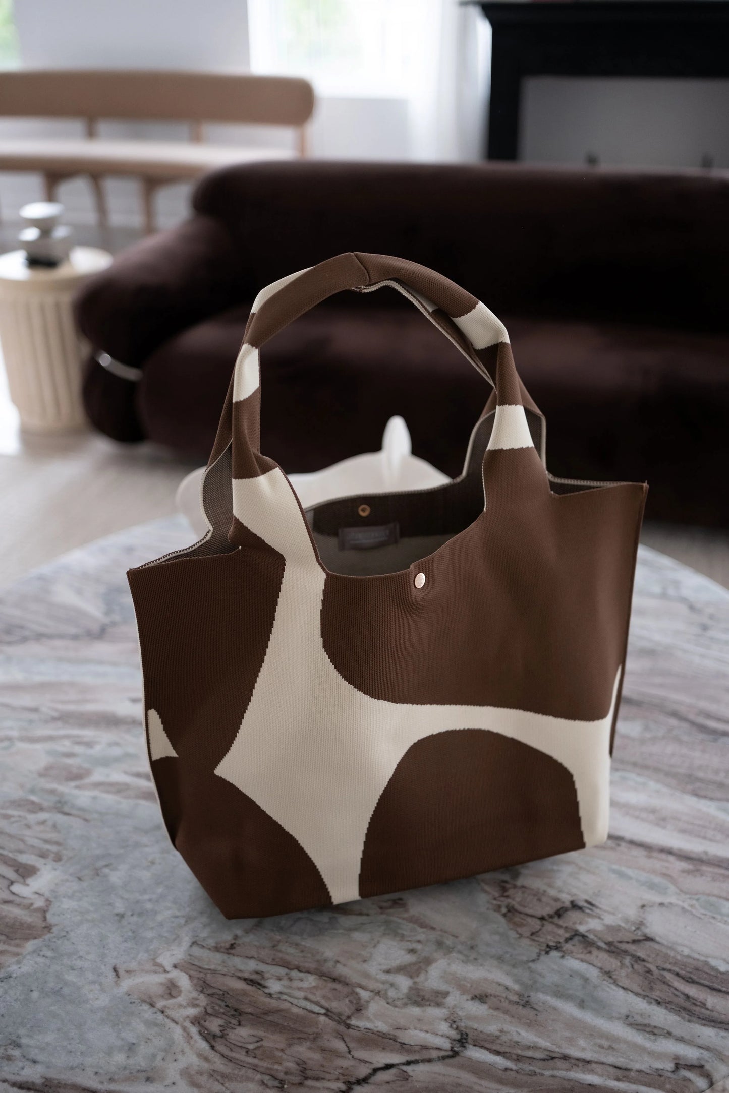 MOOdy Printed Signature Tote Machine Washable - Brown Multi