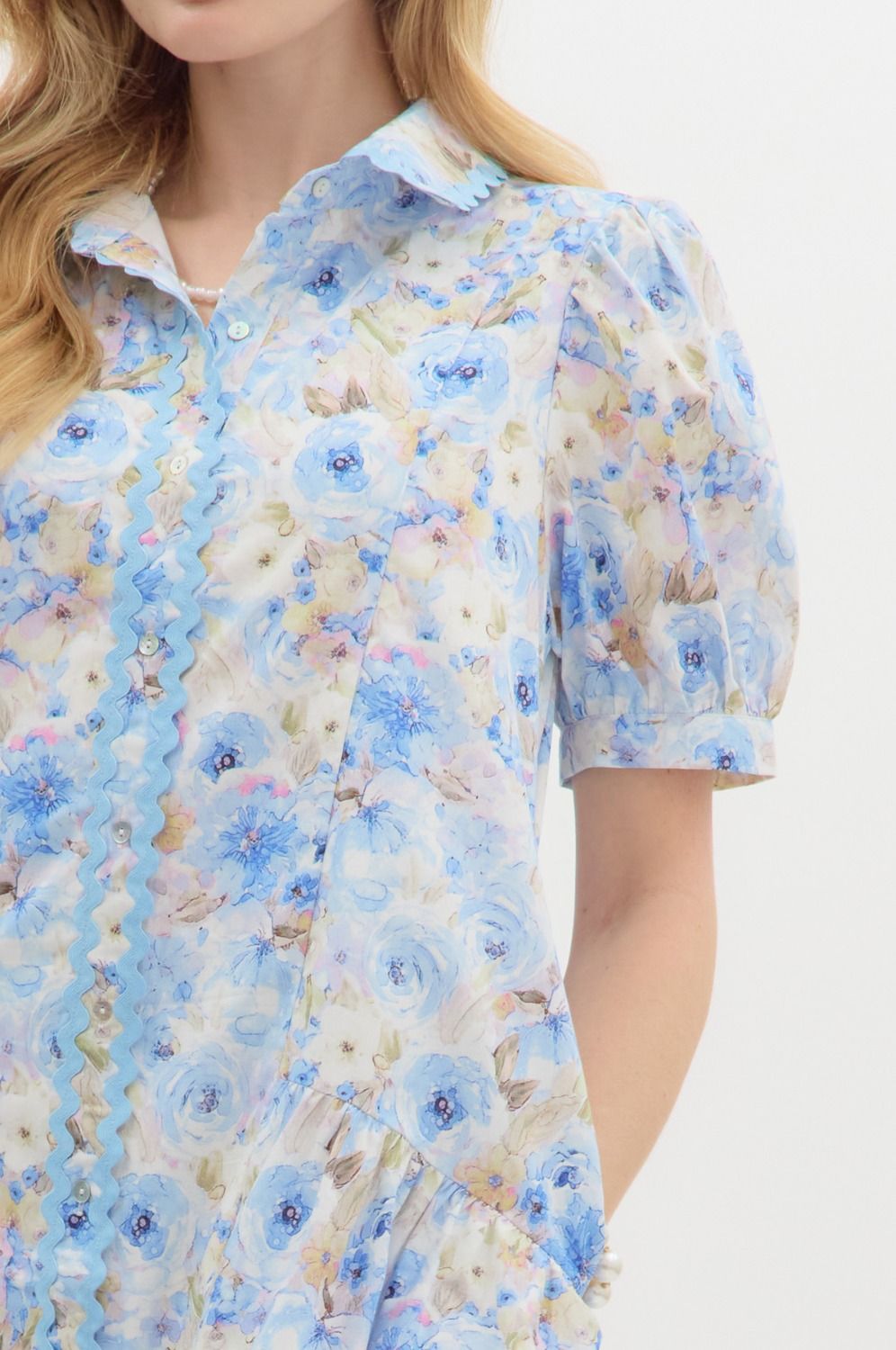 Floral Print Ric Rak Trim Short Sleeve Mini Dress - Blue Multi