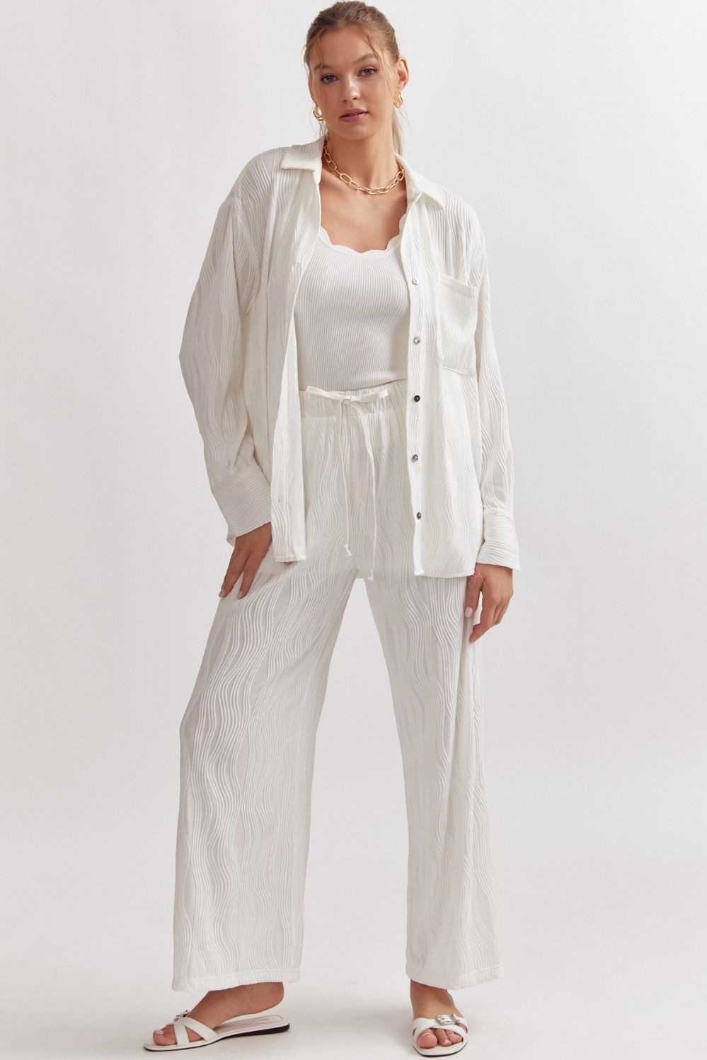 Wave Textured Drawstring Pants - White