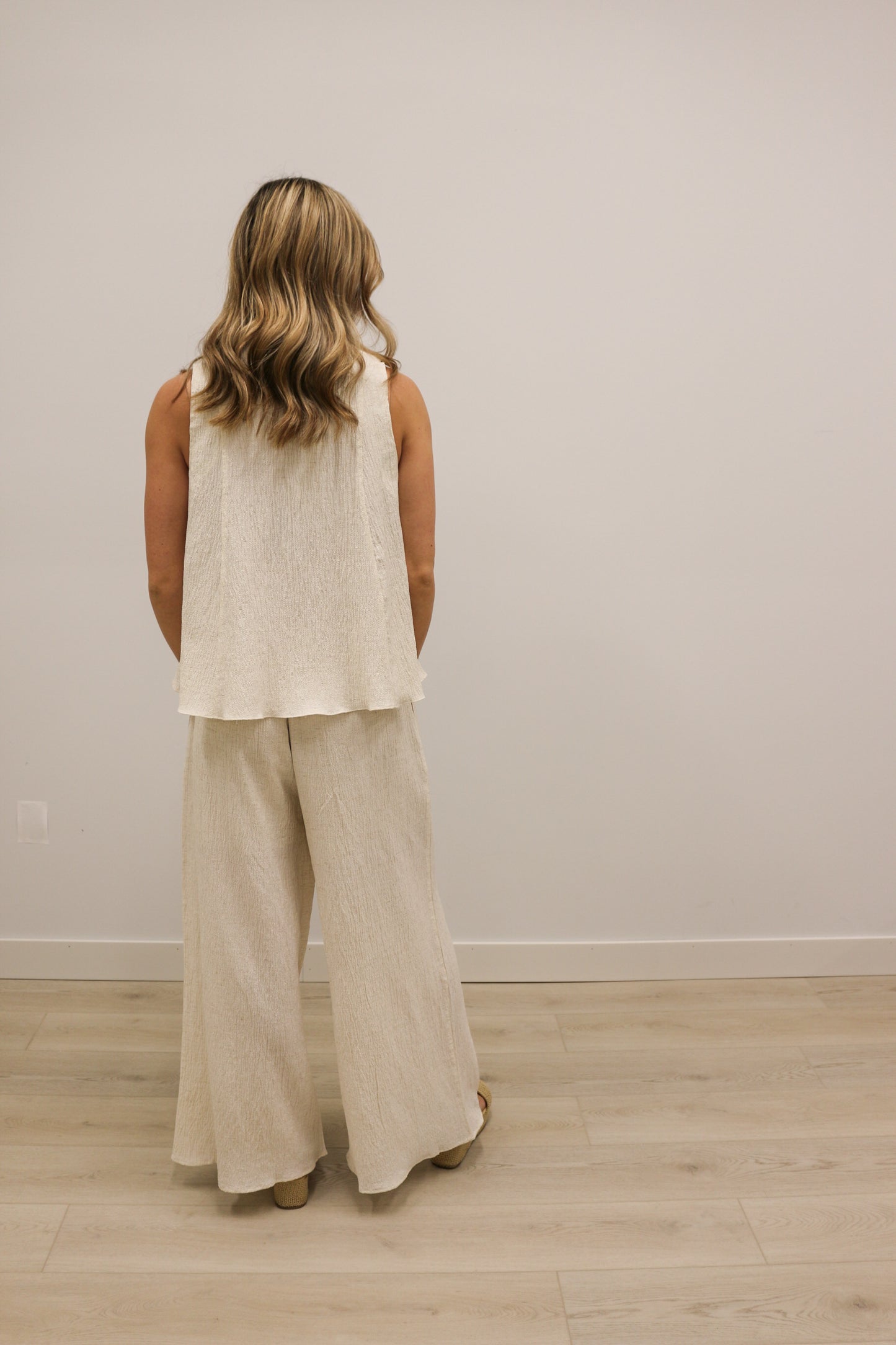 Breeze Relaxed Textured Fabric Wide Leg High Waisted Pant - Linen