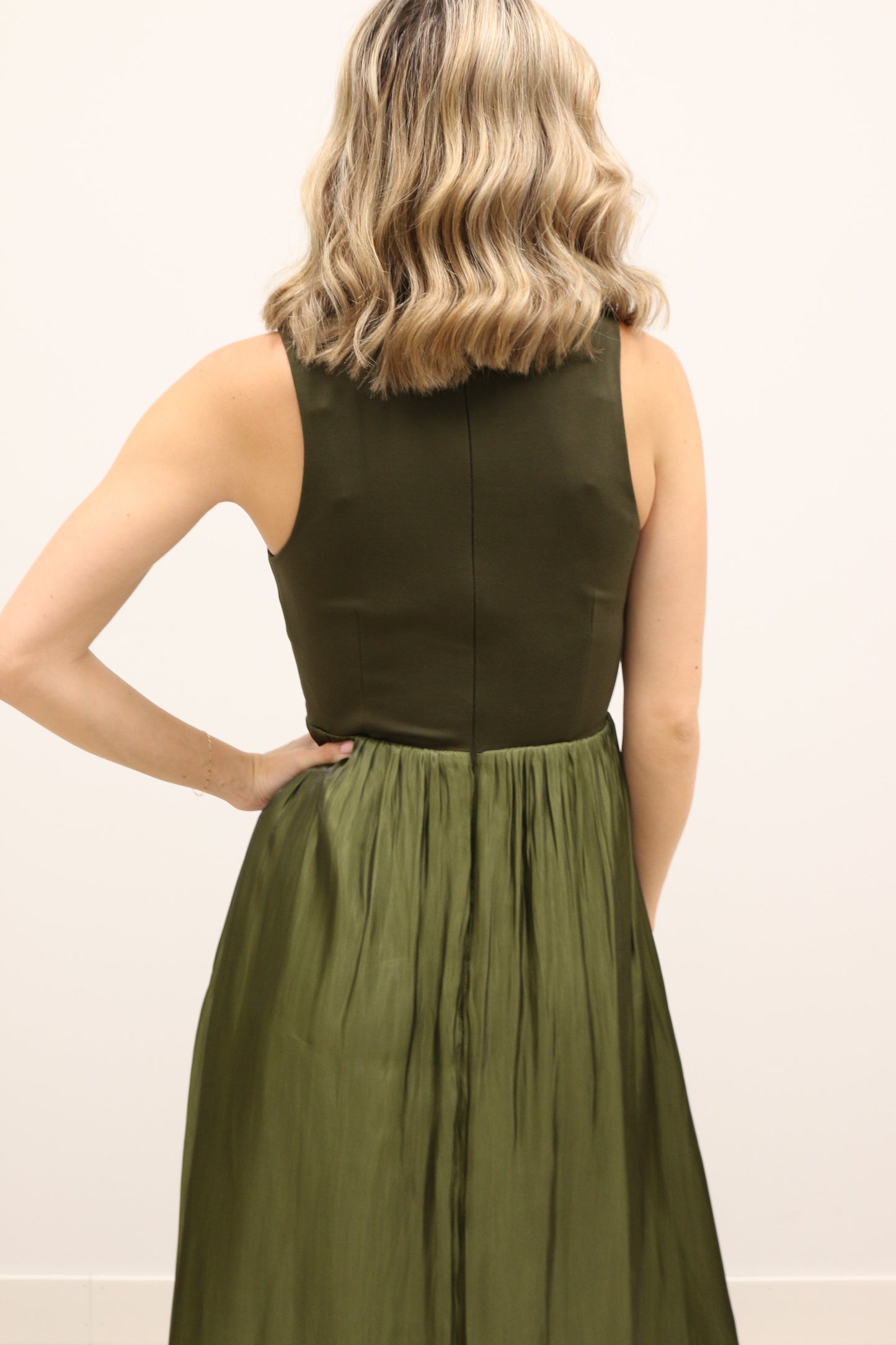 Farrah Mixed Media Taffeta Turtleneck Sleeveless Midi Dress - Olive Green
