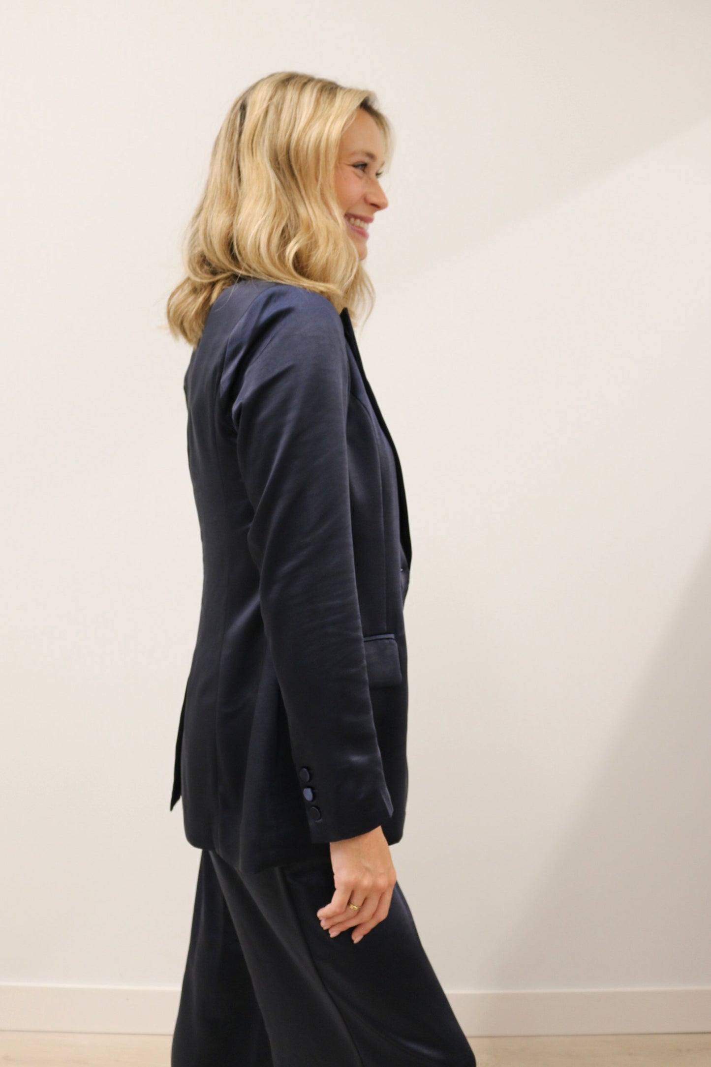 Icon Long Sleeve Brushed Satin Long Sleeve Blazer - Deep Navy