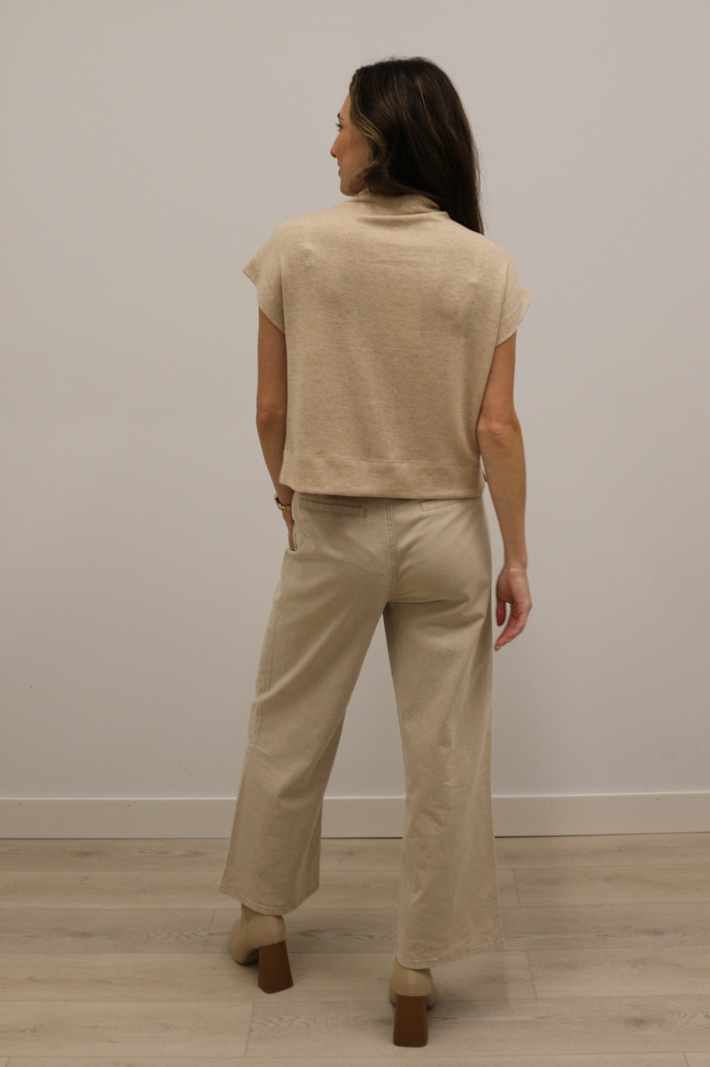 Reeves High Waisted Wide Leg Crop Pant - Khaki Stone