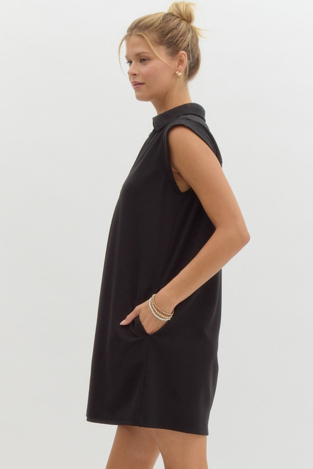 Sporty Collared V-Neck Textured Knit Mini Dress - Black