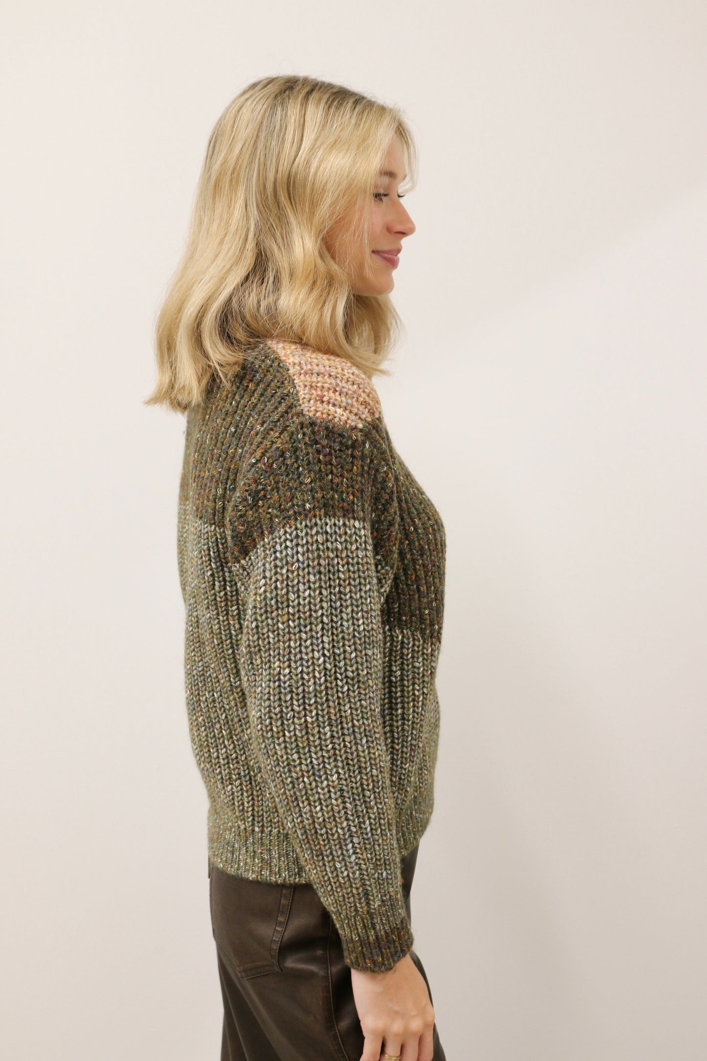 Vita Autumn Tone Chevron Long Sleeve Knit Sweater - Olive Multi