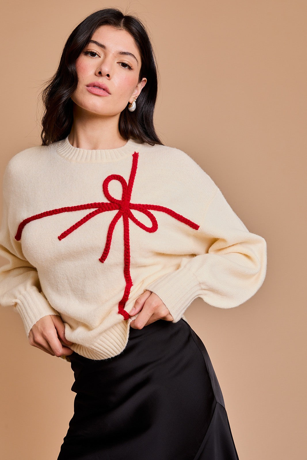 Sweater with bows on sleeves discount
