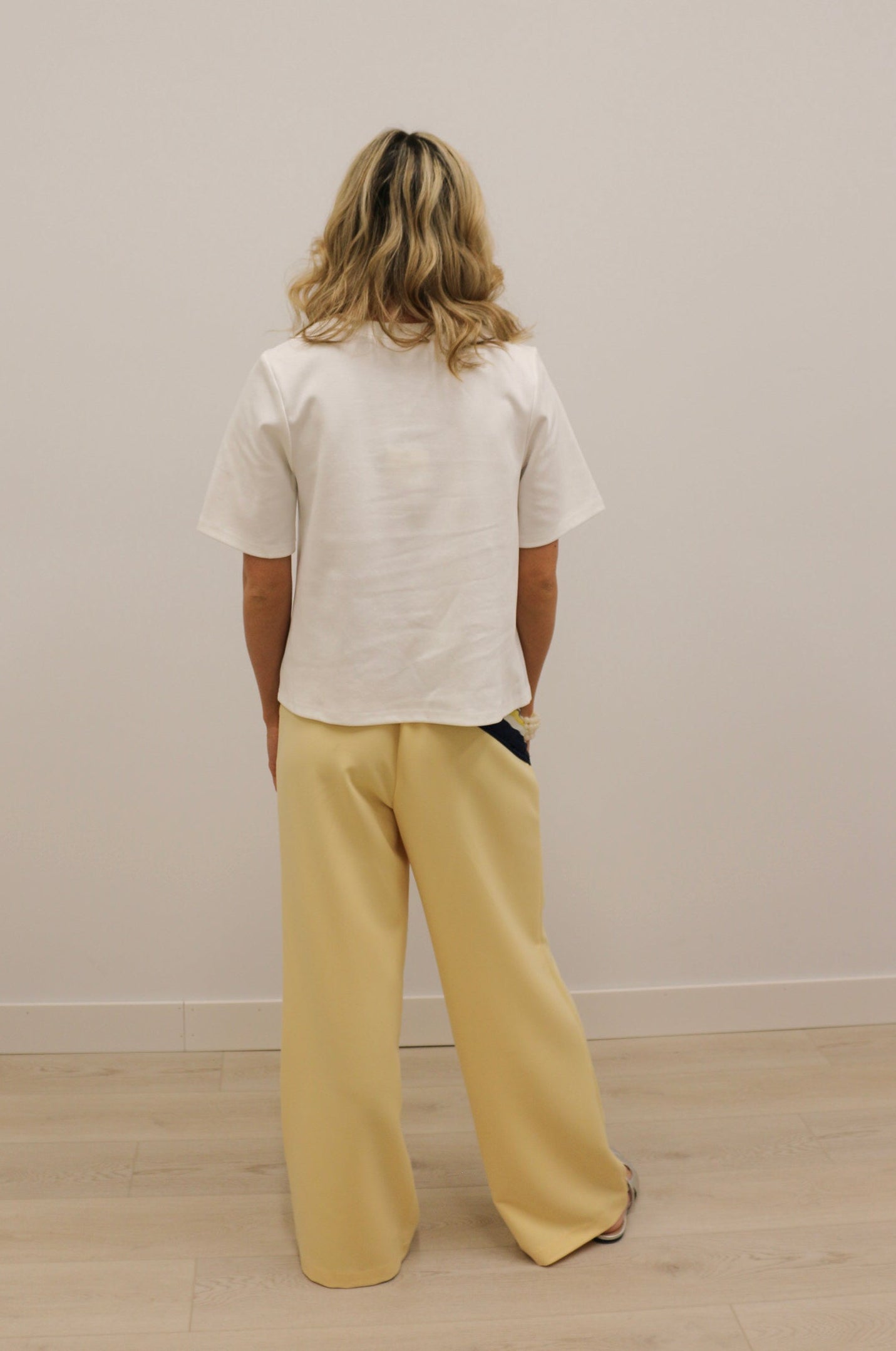 Reina Silver Hardware Gathered Knit Short Sleeve Top - Off White