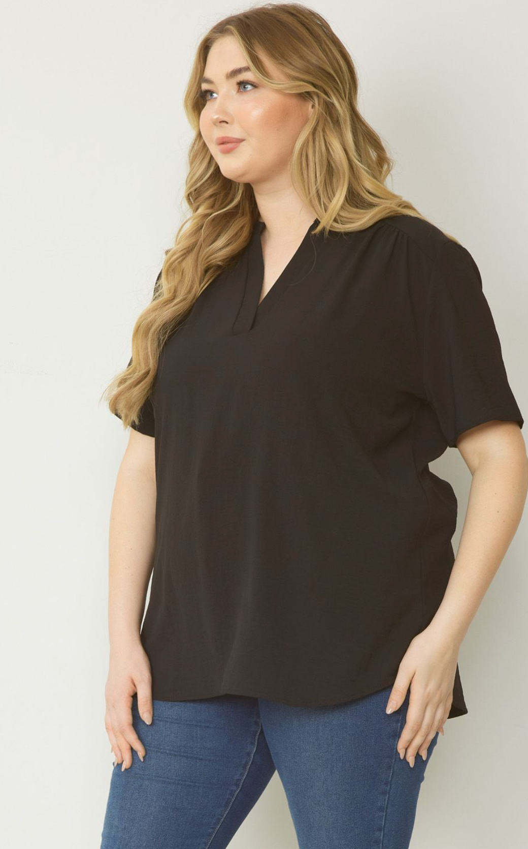 Lydia Curve Essential V-Neck Woven Short Sleeve Blouse - Black