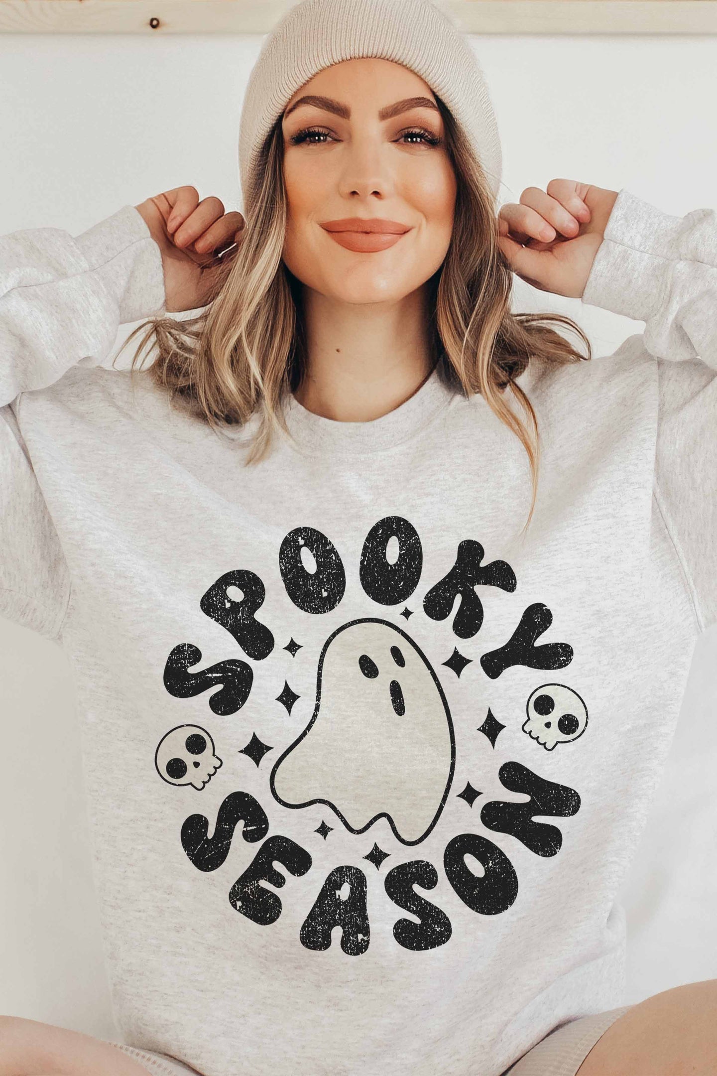 Spooky Season Crewneck Ghost Graphic Sweatshirt Pullover - Gray