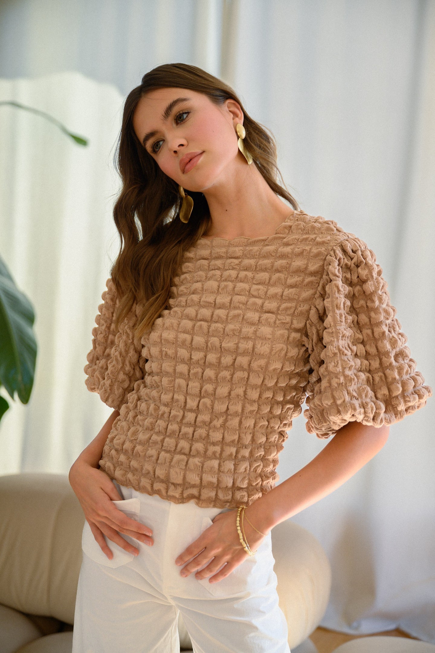 Colette Square Puff Texture Fabric Balloon Sleeve Cropped Blouse - Tan