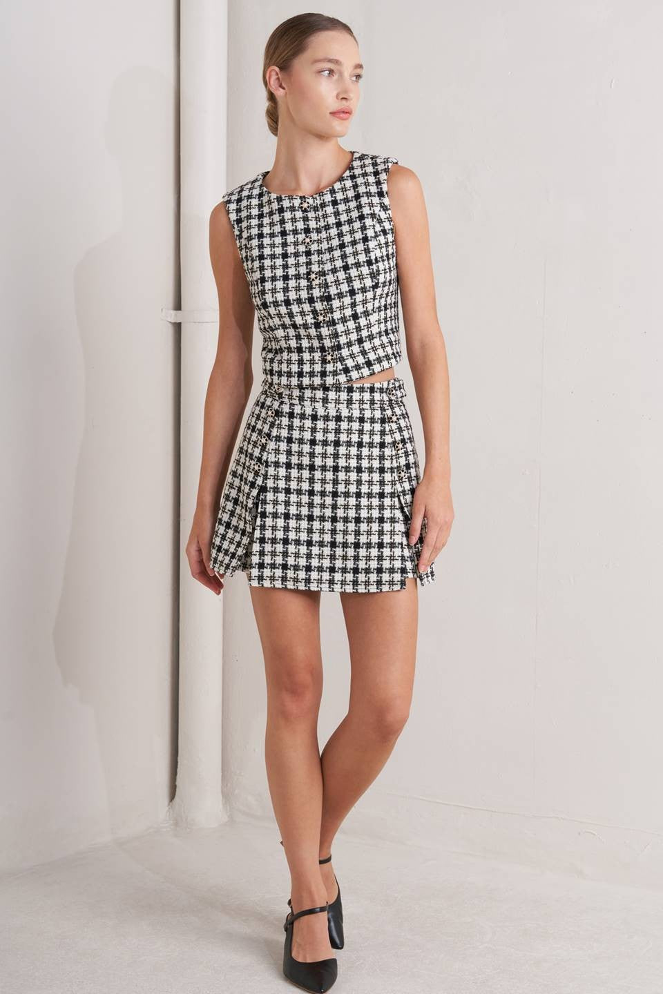 Valerie Pearl Button Tweed High Waisted Skort - Ivory Multi