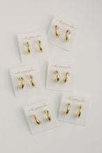 Load image into Gallery viewer, Gold Vintage Style Hammered Hoop Earrings
