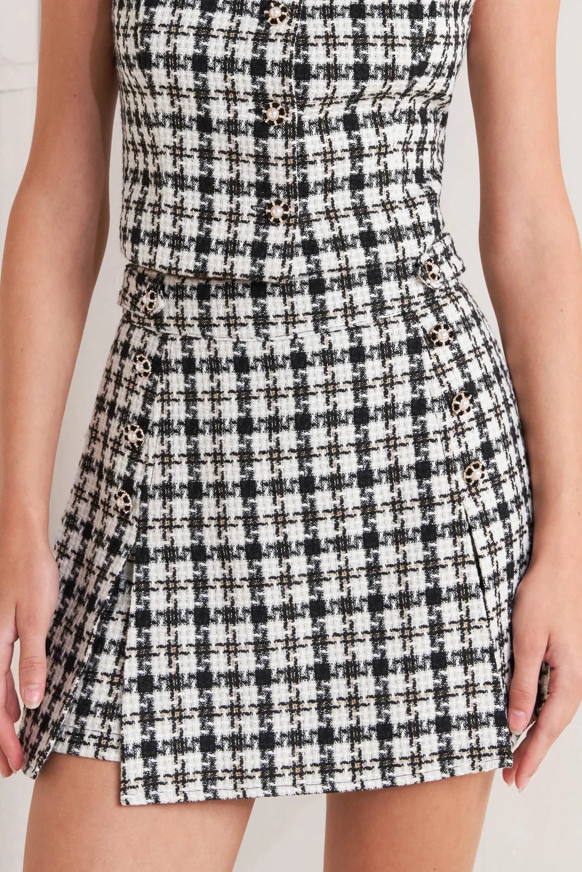 Valerie Pearl Button Tweed High Waisted Skort - Ivory Multi