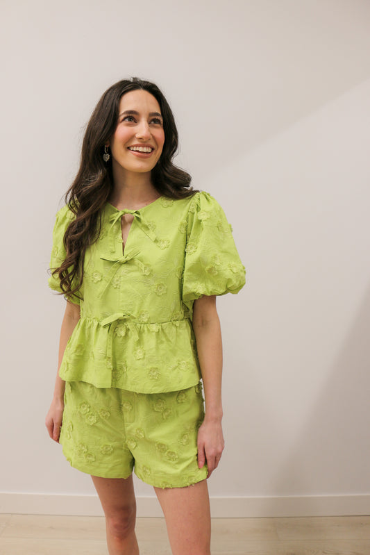 Embroidered Floral Appliqué Front Tie Closure Bubble Short Sleeve Blouse - Apple Green