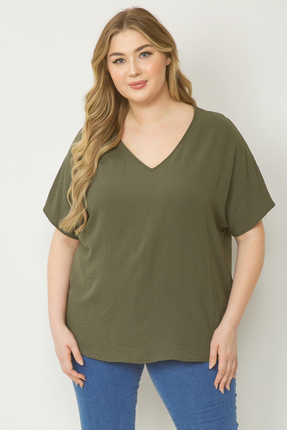 Curve Thea Essential V-Neck Short Sleeve Woven Blouse - Olive Green
