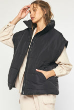 Load image into Gallery viewer, Abbey Oversized Quilted Zip Up Puffer Vest - Black
