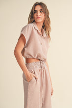 Load image into Gallery viewer, Arizona Button Up Tie Front Short Sleeve Cropped Shirt - Toffee

