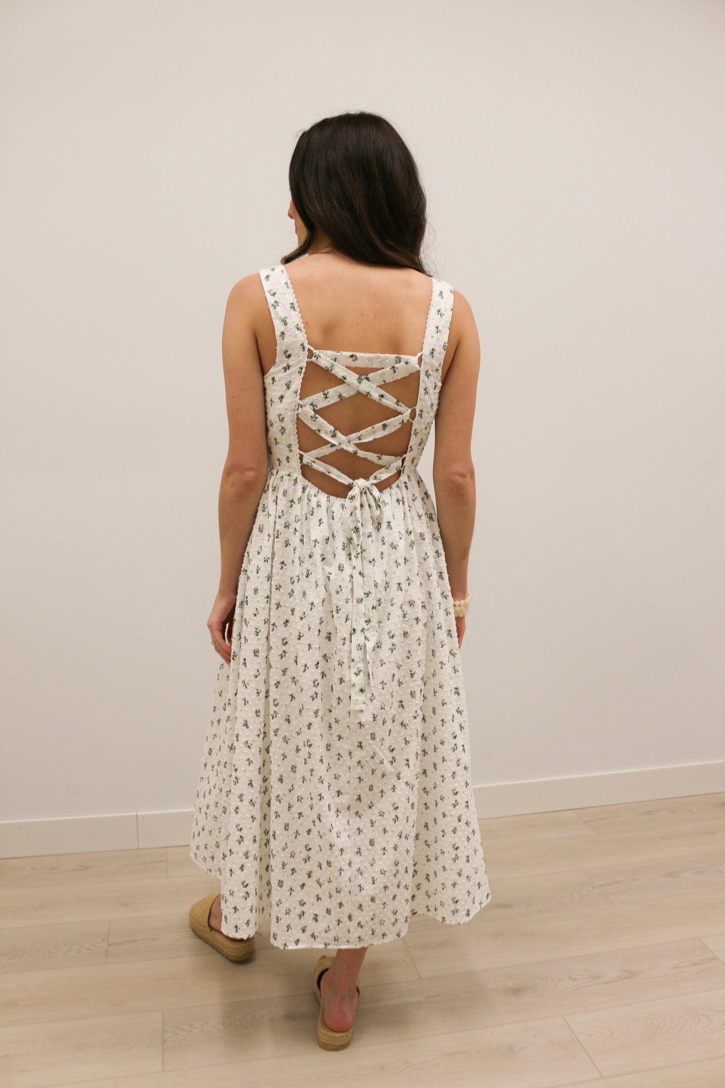 Avielle Ditzy Floral Clip Dot Corset Tie Sleeveless Midi Dress - White Blue Multi