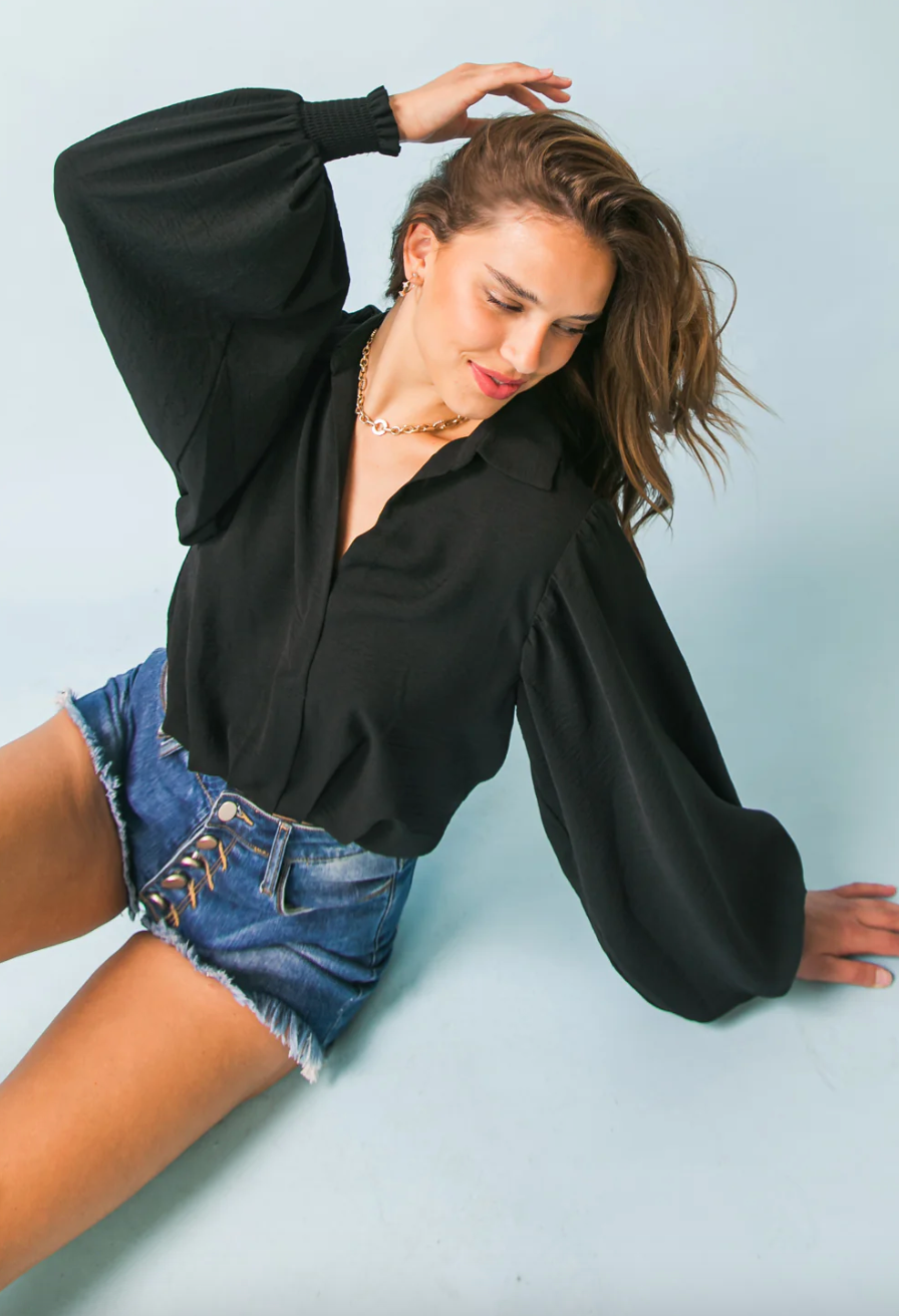 Bradshaw Collared Woven Long Sleeve Blouse - Black