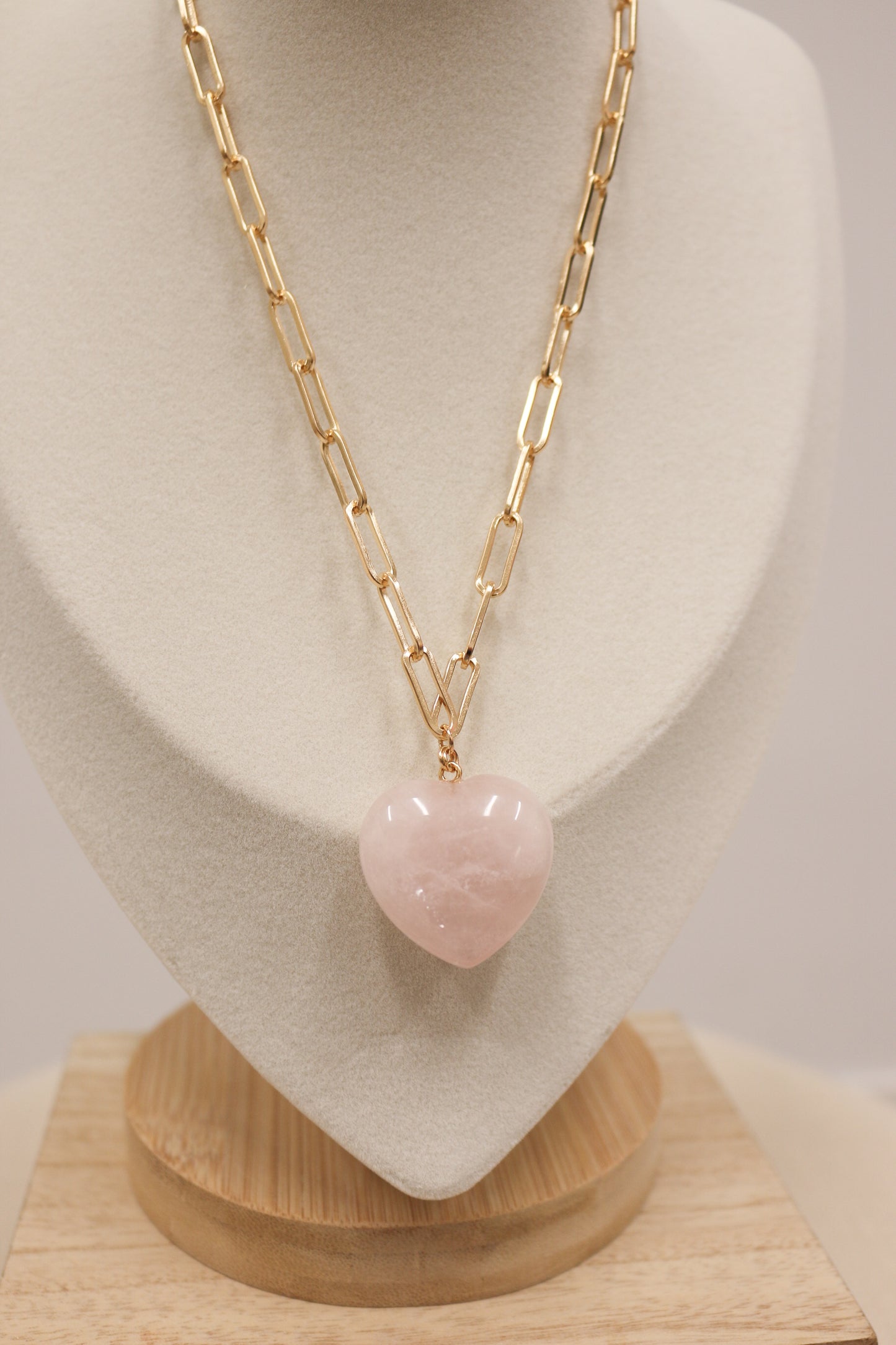 Britain Gold Paperclip Chain Necklace with Stone Heart - Light Pink