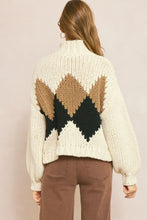 Load image into Gallery viewer, Bywater Diamond Chunky Knit Long Sleeve Sweater - Mocha Combo
