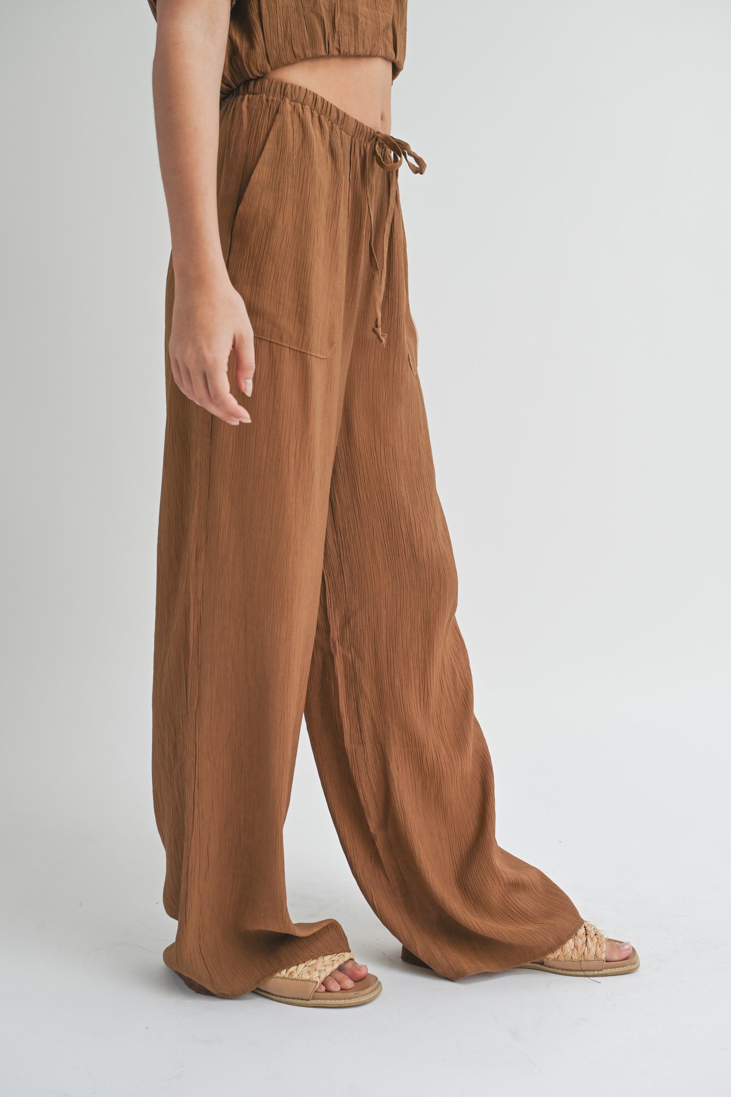 Canyon Textured Fabric Drawstring Loose Pants - Brown