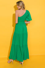 Load image into Gallery viewer, Celeste One Shoulder Smocked Bodice Woven Midi Dress - Kelly Green

