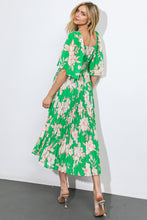 Load image into Gallery viewer, Constance Sweetheart Neckline Printed Woven Midi Dress - Green Multi
