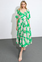 Load image into Gallery viewer, Constance Sweetheart Neckline Printed Woven Midi Dress - Green Multi

