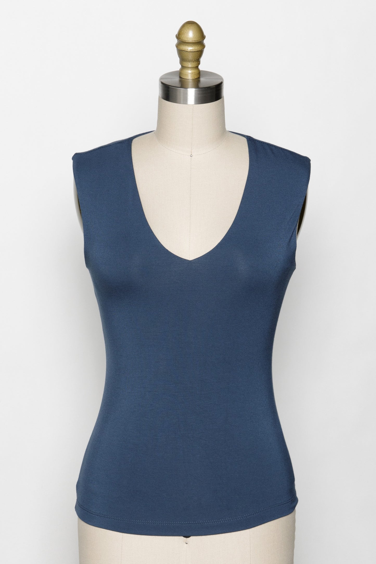 Final Touch Double Layer V-Neck Wide Strap Sleeveless Knit Tank - Modern Navy