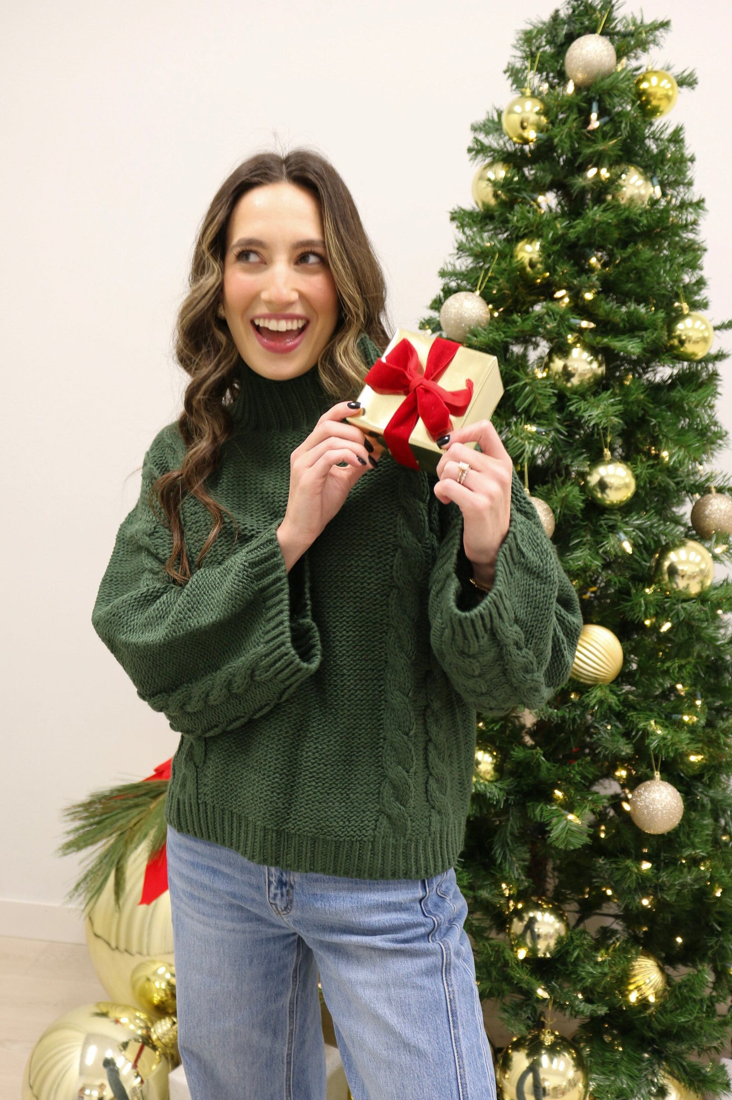 Alpine Oversized High Neck Cable Knit Sweater - Hunter Green