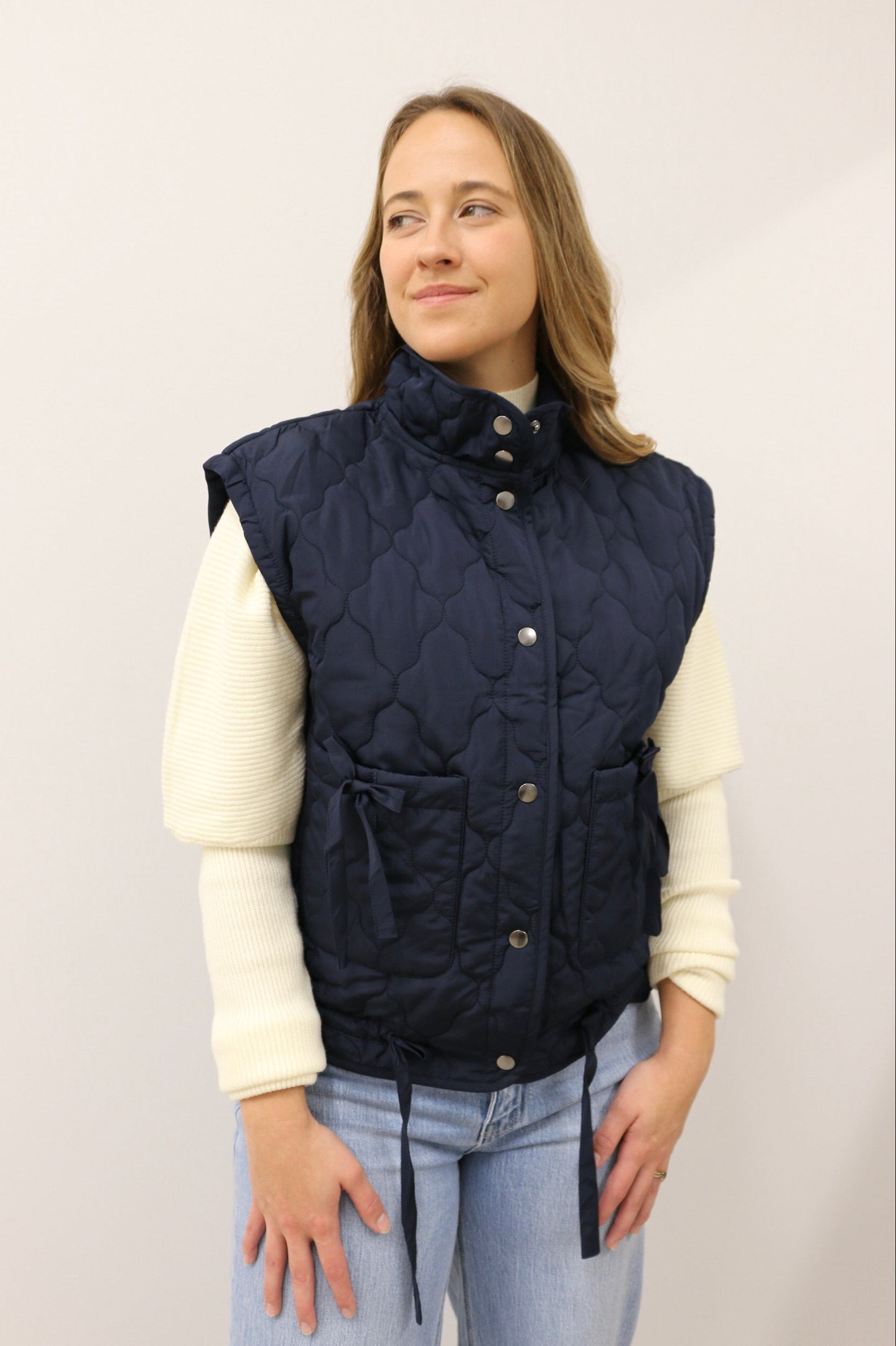 Aven Tie Detail Snap Button Down Quilted Puffer Vest – Navy Blue