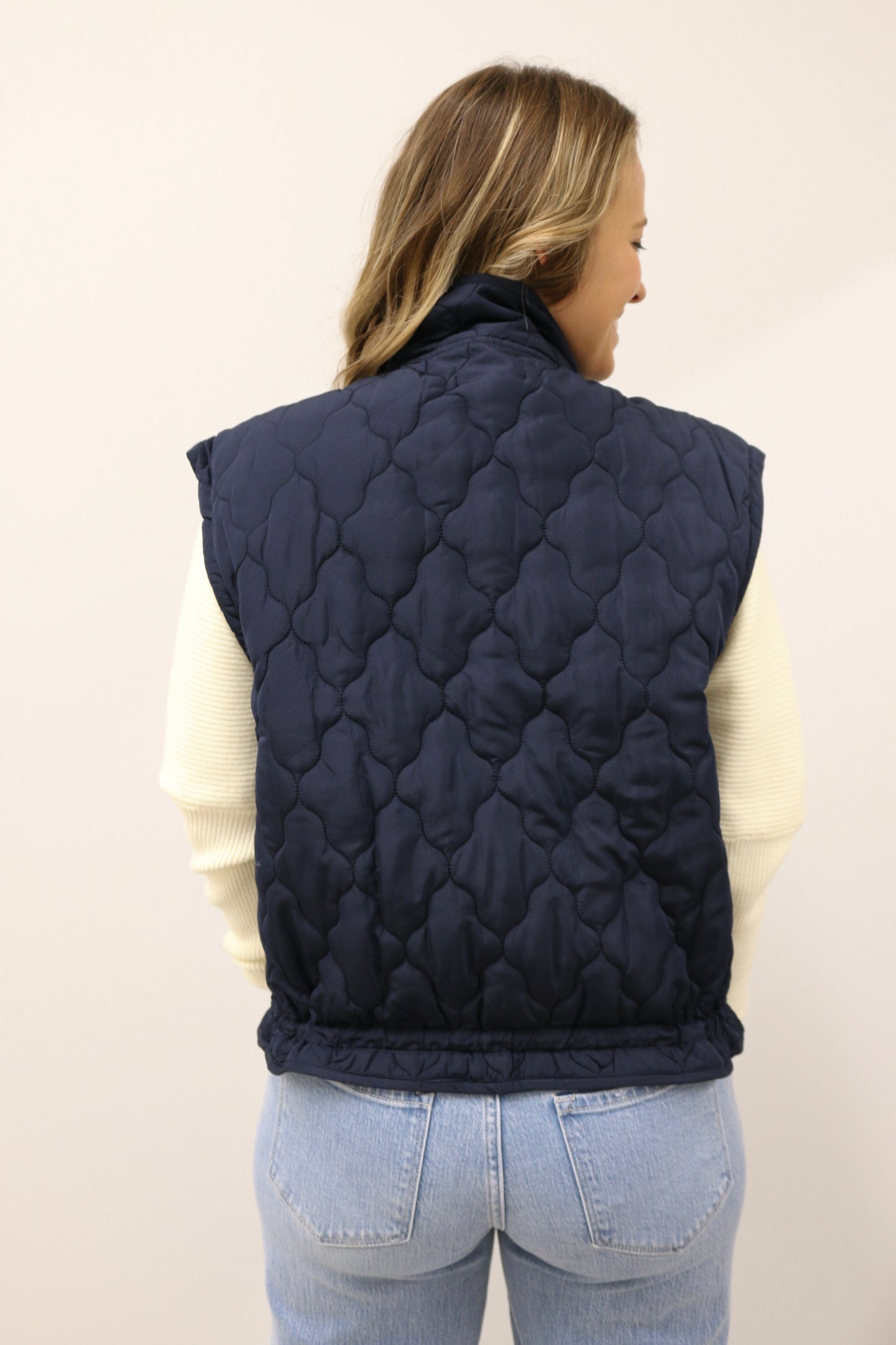 Aven Tie Detail Snap Button Down Quilted Puffer Vest – Navy Blue