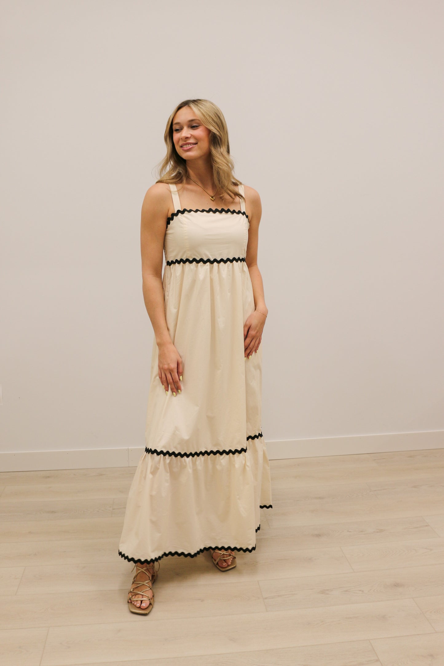 Sophie Sleeveless Tiered Ric Rac Trim Maxi Dress - Cream Muli