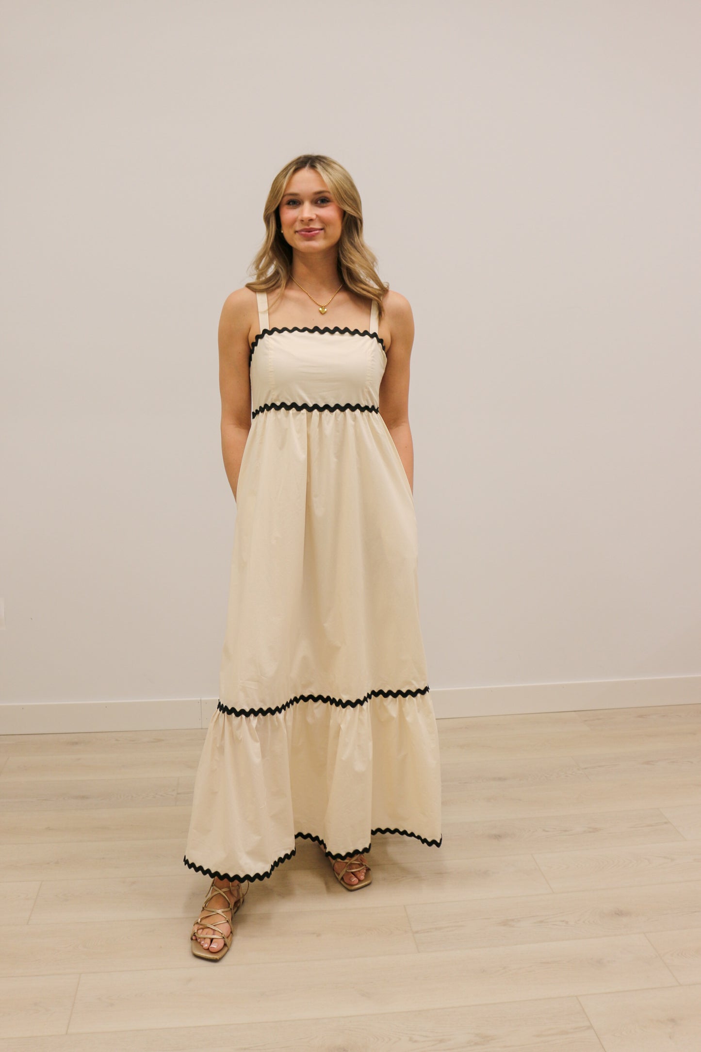 Sophie Sleeveless Tiered Ric Rac Trim Maxi Dress - Cream Muli