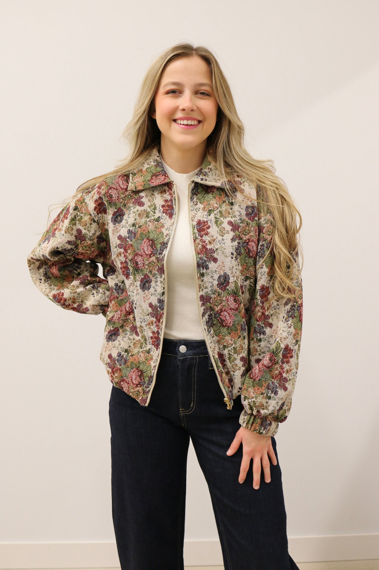 Marisol Vintage Rose Tapestry Zip-up Bomber Jacket - Multi