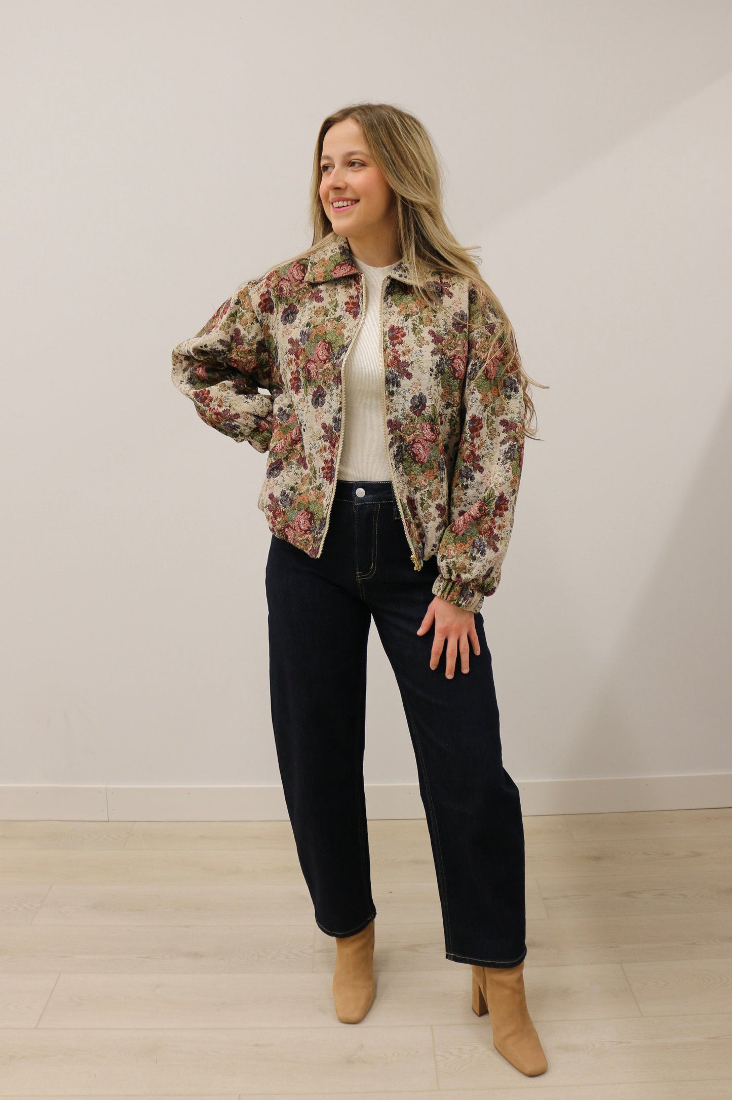 Marisol Vintage Rose Tapestry Zip-up Bomber Jacket - Multi