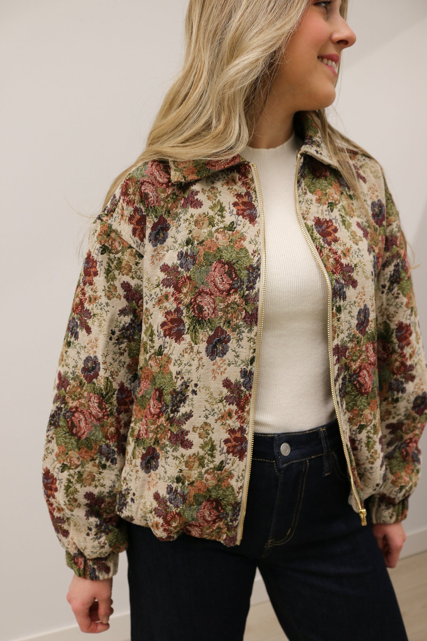 Marisol Vintage Rose Tapestry Zip-up Bomber Jacket - Multi