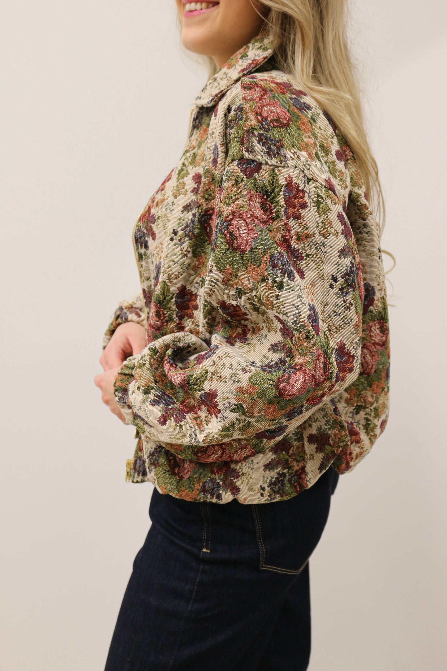 Marisol Vintage Rose Tapestry Zip-up Bomber Jacket - Multi