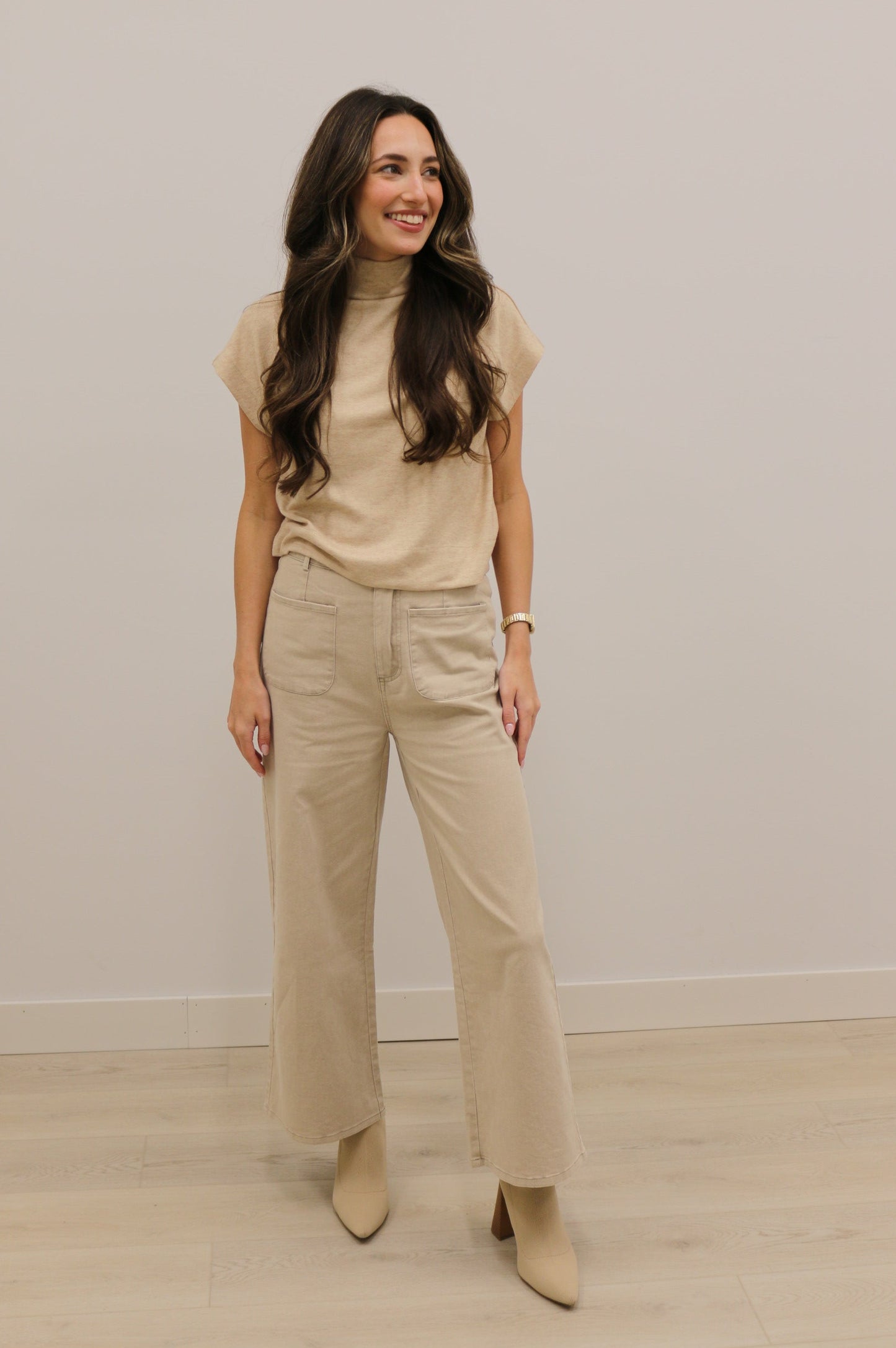 Beckett Curve Mock Neck Short Sleeve Knit Pullover - Oatmeal