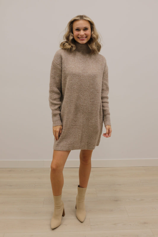 Taylor Long Sleeve Oversized Chunky Sweater Mini Dress - Latte