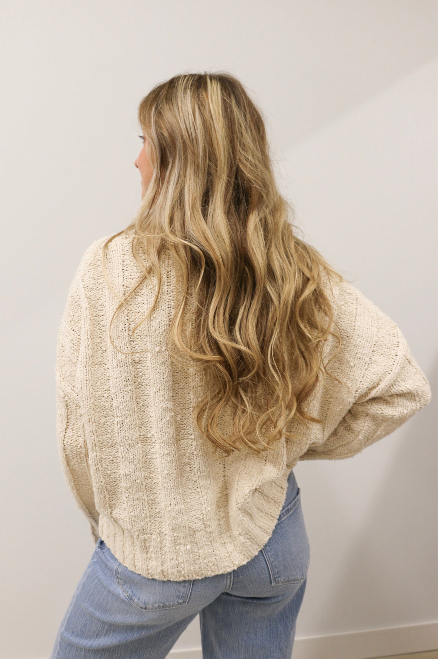 Lume Wide Ribbed Long Sleeve Crewneck Knit Sweater Pullover - Natural