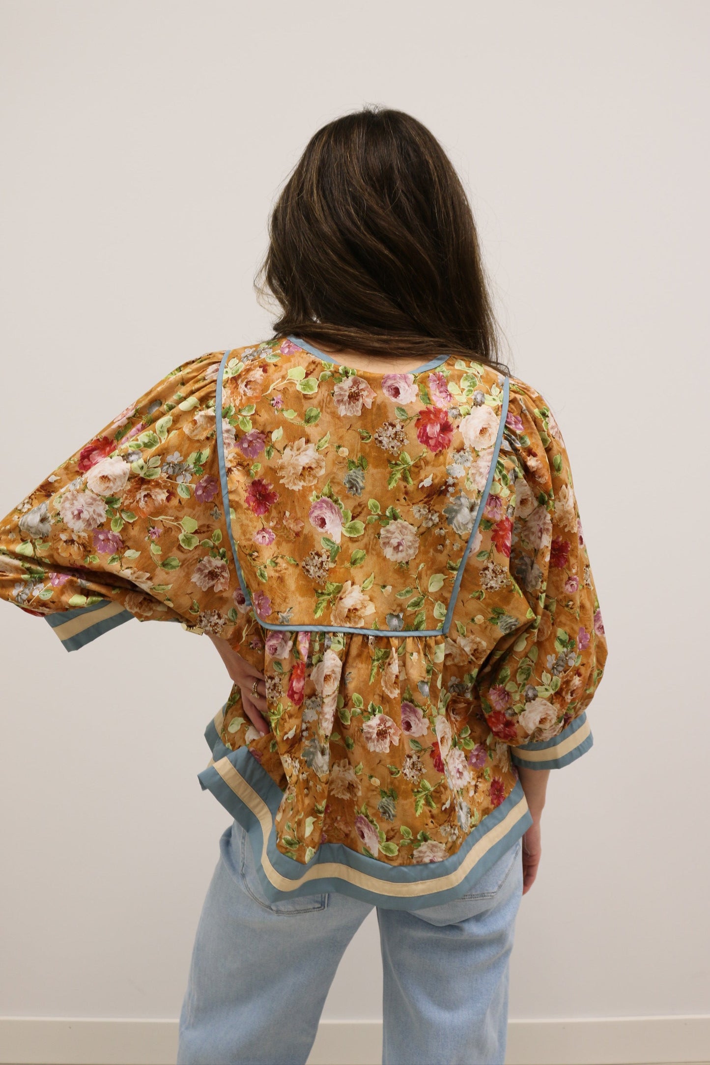 Vintage Bloom Curve Floral Empire Waist Tie Front Contrast Trim Top - Terra Cotta