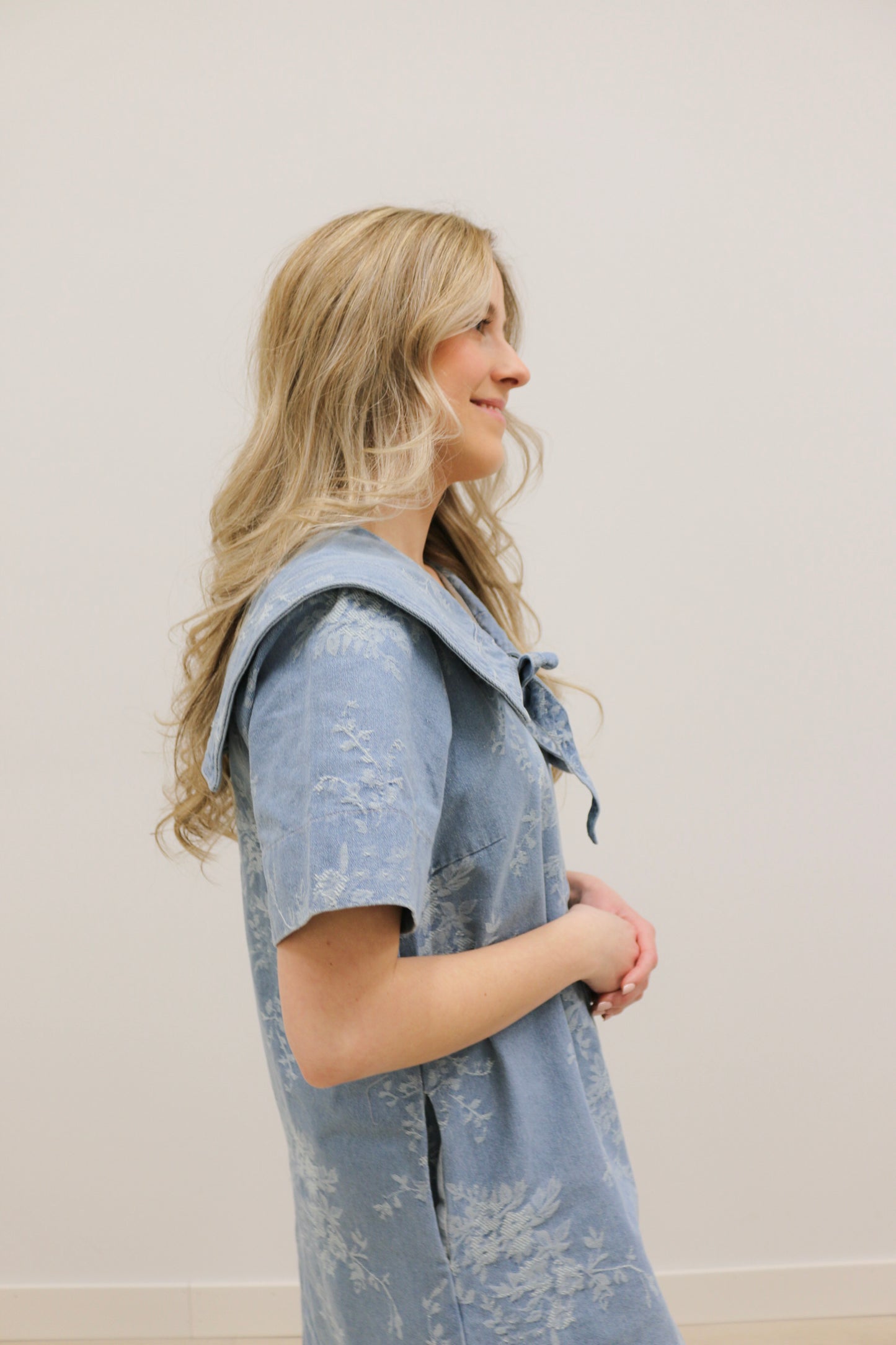 Hendry Short Sleeve Sailor Collar Textured Floral Print Mini Dress - Light Denim