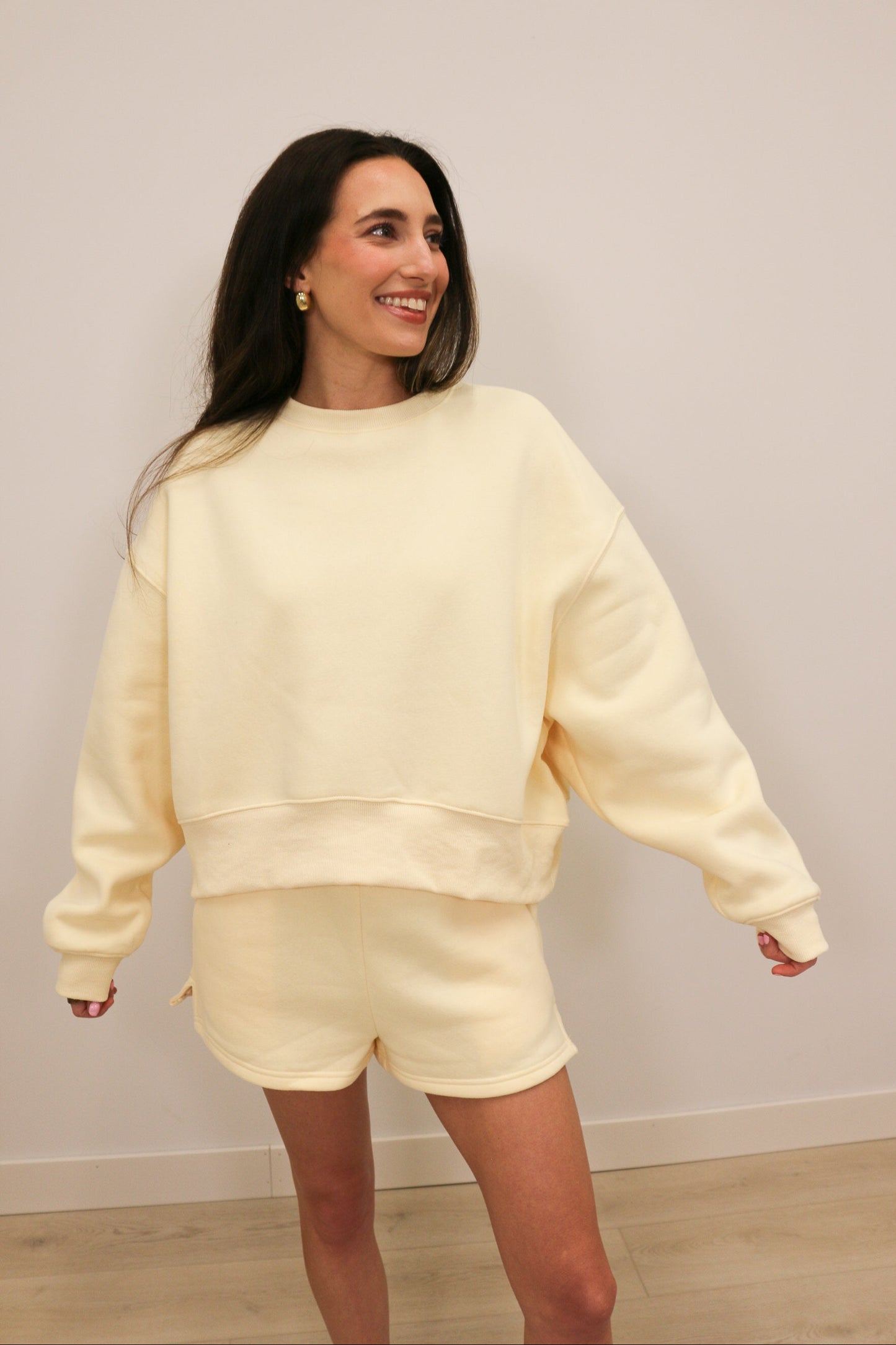 Kate Oversized Long Sleeve Crewneck Sweatshirt - Butter Yellow
