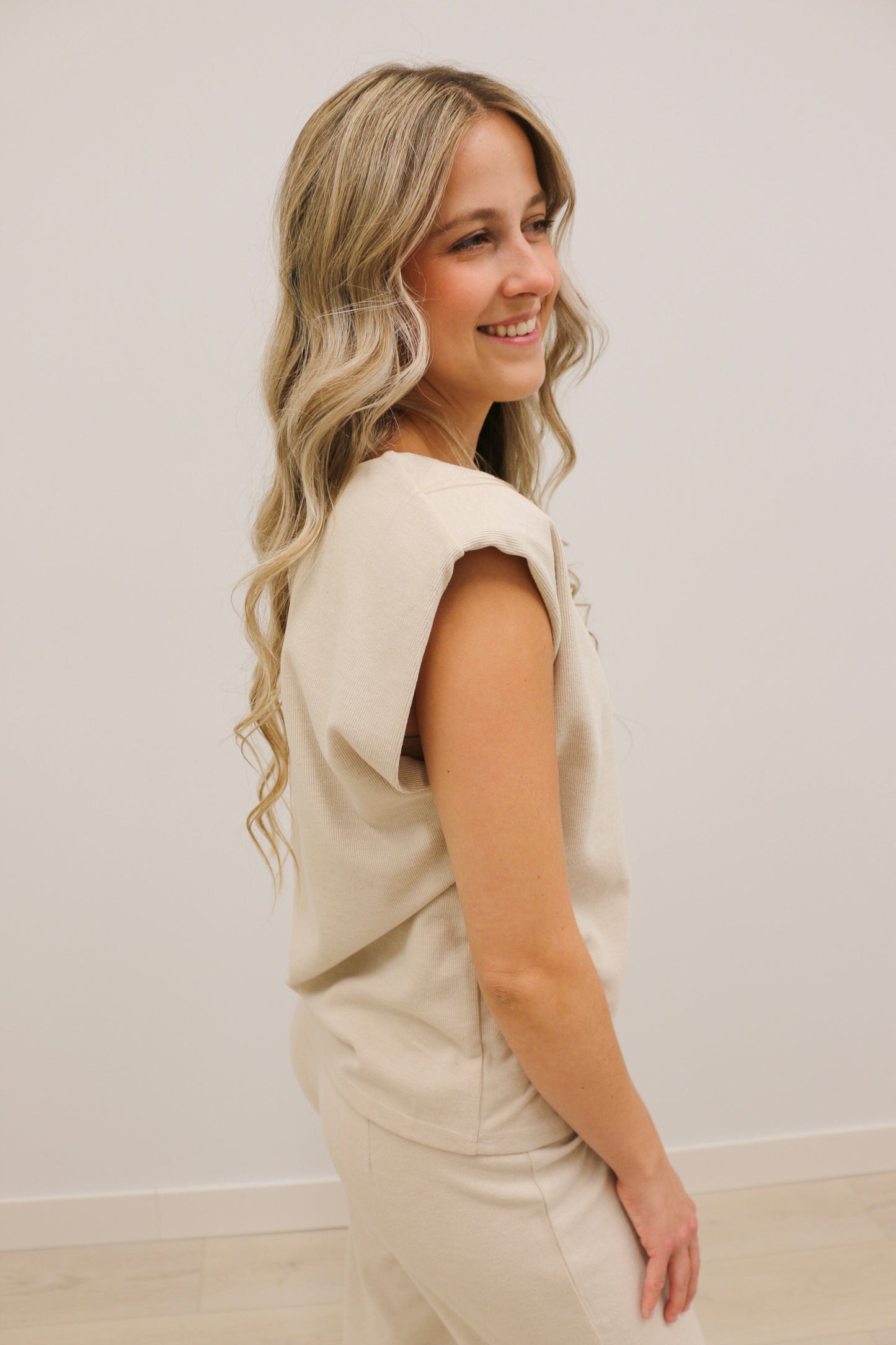 Leigh Front Seam Sleeveless Knit Top - Oatmeal