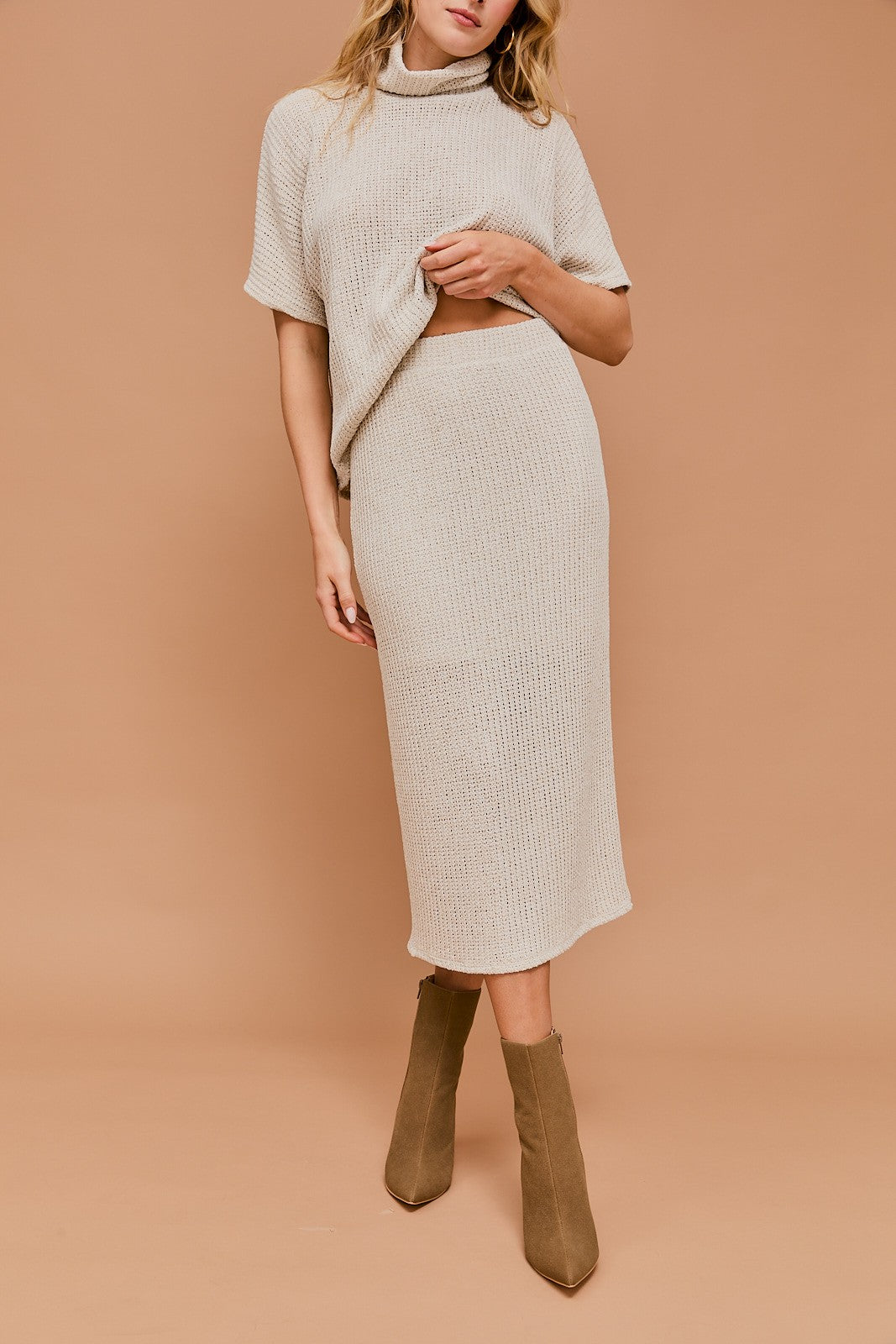 zSALE Rhea High Waisted Textured Knit Midi Skirt - Natural