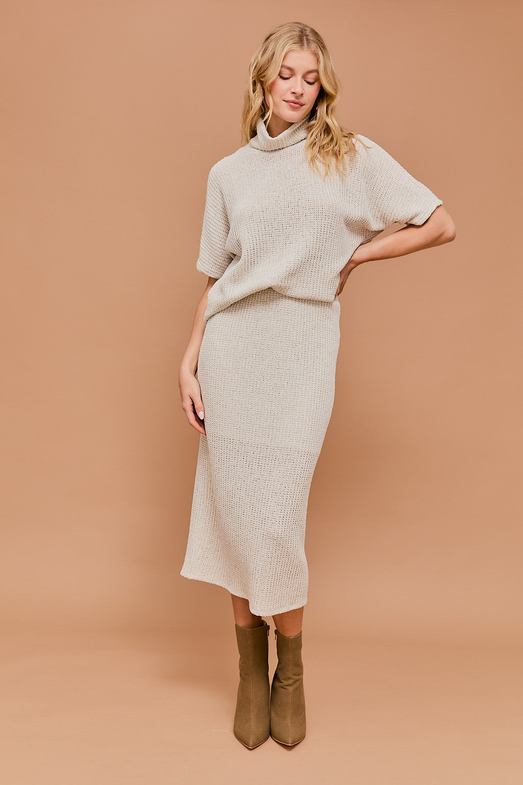 zSALE Rhea High Waisted Textured Knit Midi Skirt - Natural