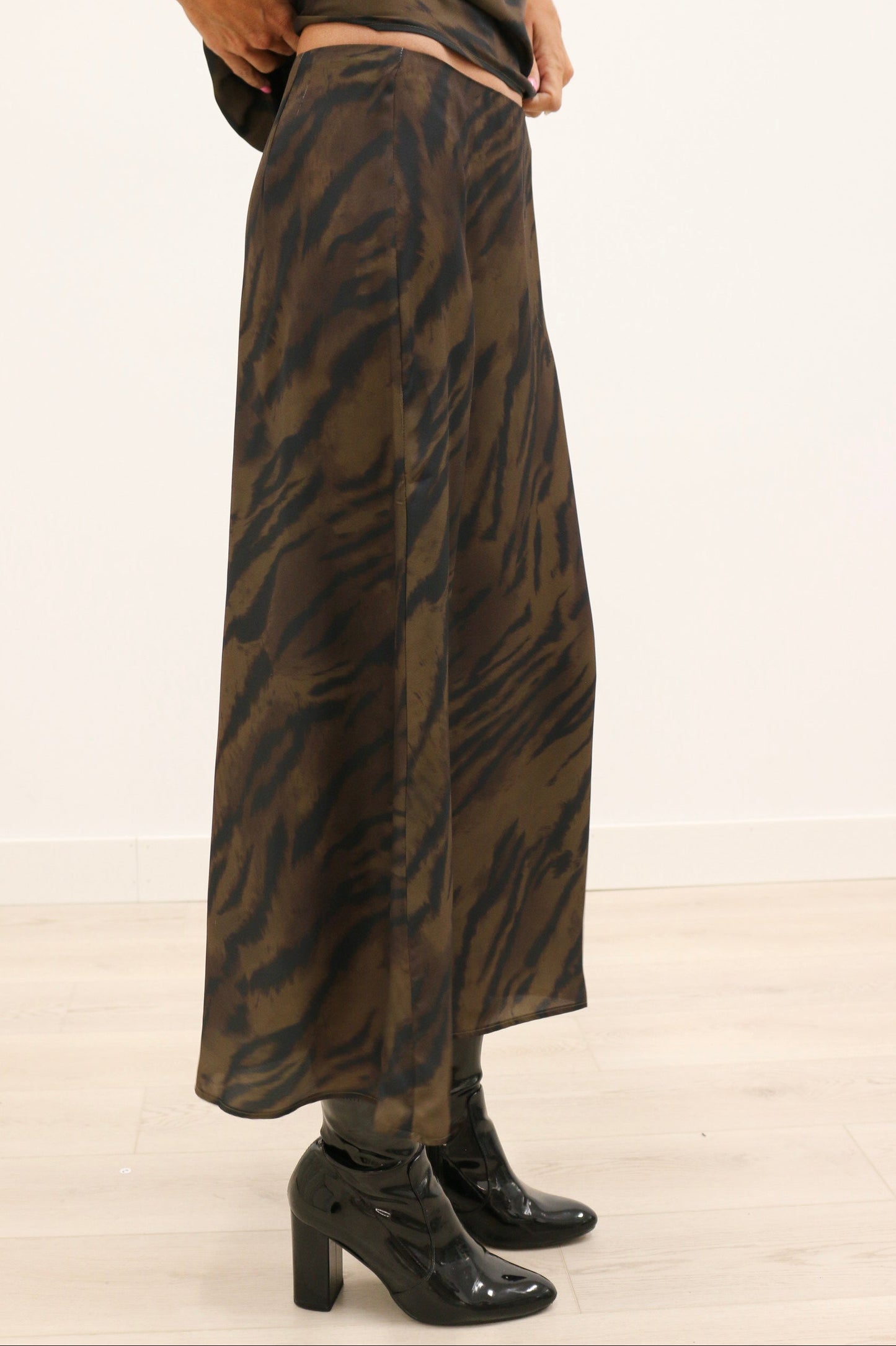 Selva Animal Print Midi Skirt - Brown Multi